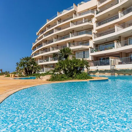 Lovely Home With Amazing Balcony & Communal Pool By 360 Estates Ghajn Melel Exterior photo